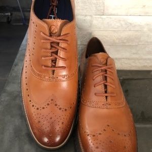 COLE HAAN Mens Wingtip Oxford Sz 11 NEW w BOX